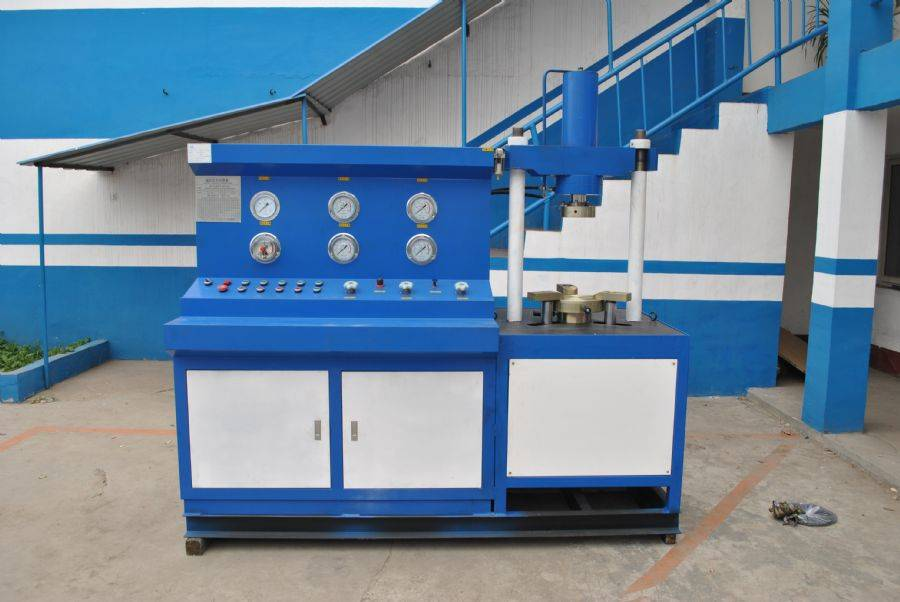 氮氣管道水壓試驗機